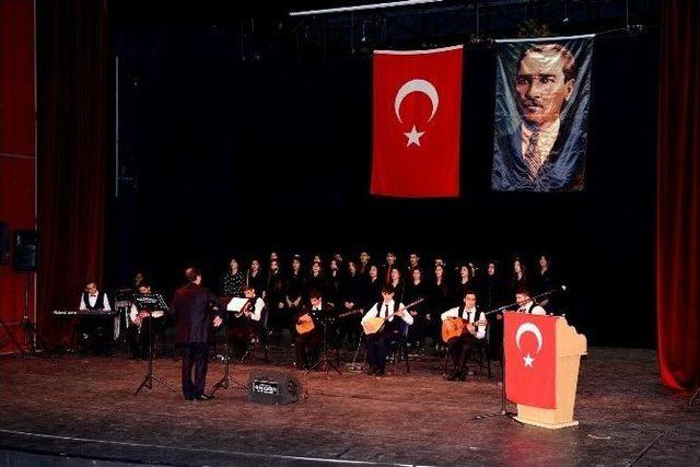 Diyarbakır’da Eğitim Şehitleri İçin Tören Düzenlendi