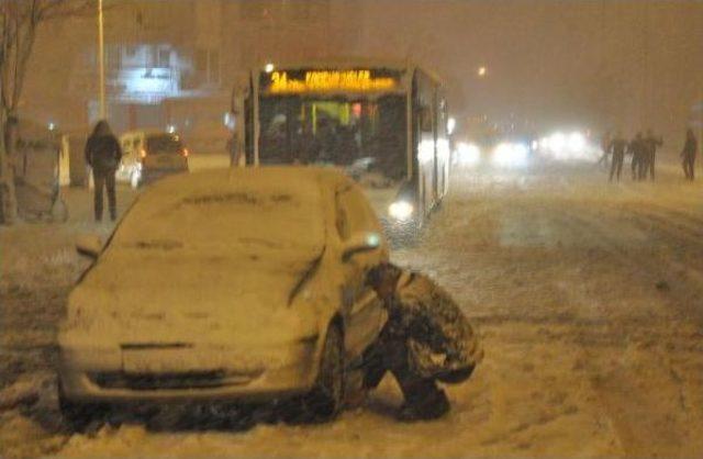 Denizli'deokullara Kar Tatili