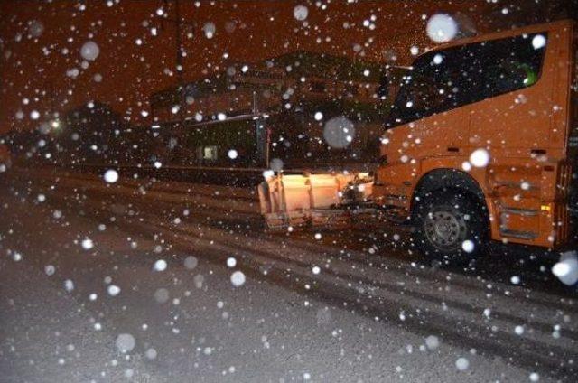 İzmir-Ankara Karayolu Ulaşıma Kapandı