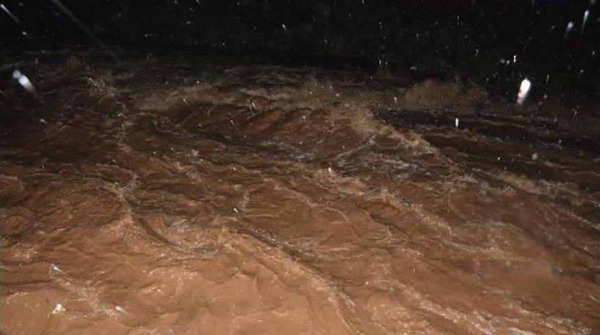 Siverek&rsquo;te Sel Etkili Oldu