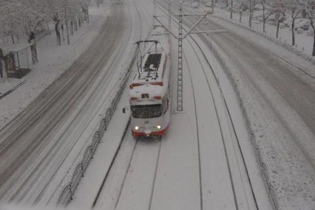 Konya'da Üniversitelere Kar Tatili