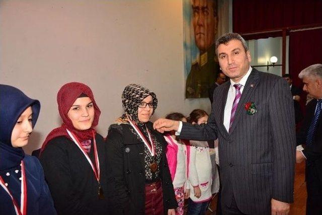 Kurtuluş Kupası Satran&ccedil; Turnuvası Sonu&ccedil;landı 3