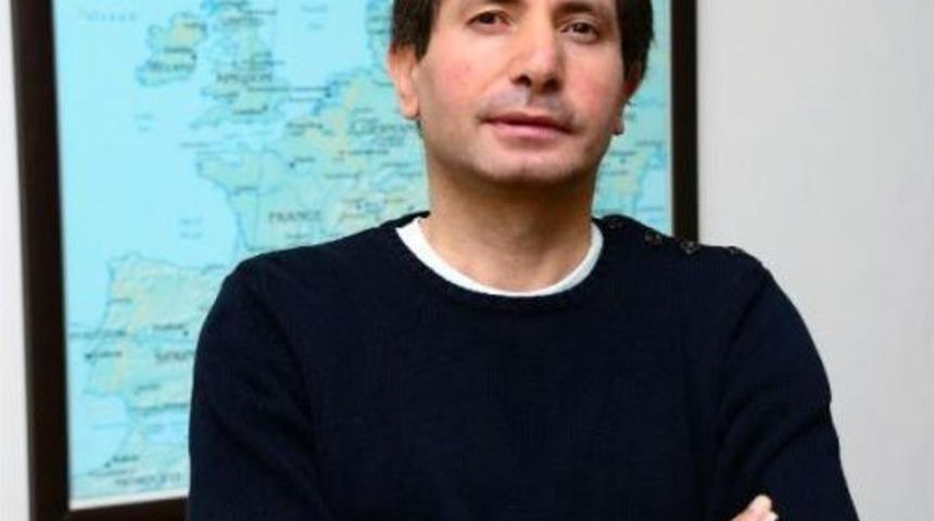 Prof.dr. Arıkan: Avrupa'da Irk&ccedil;ı Saldırılara Karşı Herkese Sorumluluk D&uuml;ş&uuml;yor