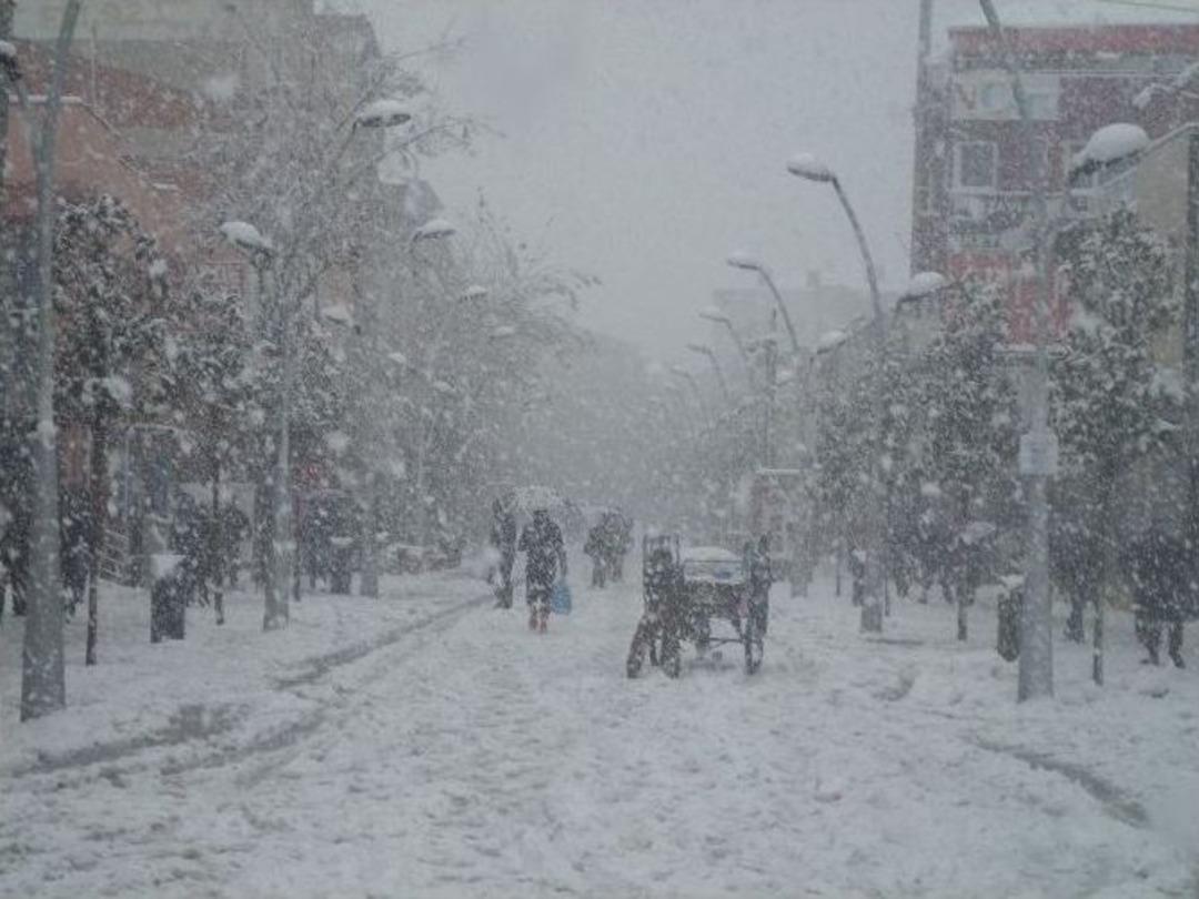 Sakarya&rsquo;da Kar Yağışı Etkili Olmaya Başladı