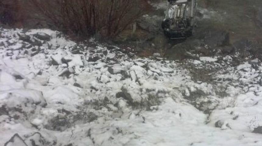 Kulp&rsquo;ta Trafik Kazası: 2 Yaralı