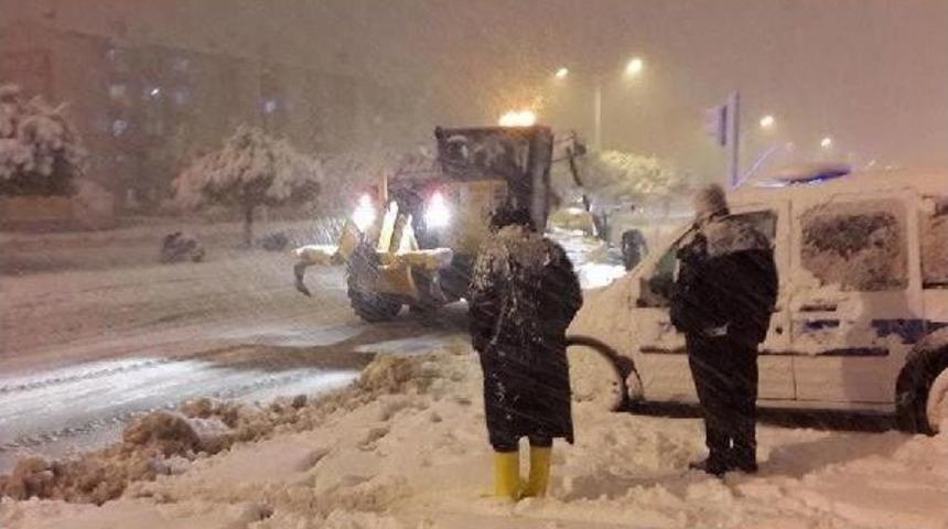 Denizli'de Okullar Yarın Da Tatil