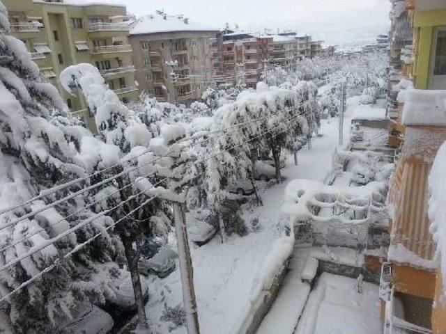 Denizli'de Okullar Yarın Da Tatil