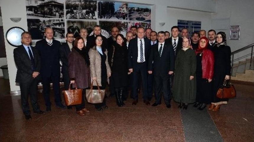 Ak Parti Merkez İl&ccedil;e Yeni Y&ouml;netimden Başkan Keleş&rsquo;e Ziyaret