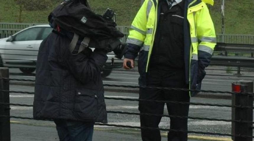 Metrob&uuml;s Durağında Kaza: 3 Yolcu Yaralı