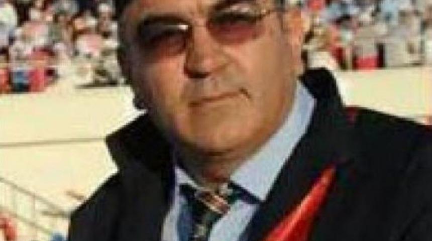 Boşandığı Eşiyle G&ouml;r&uuml;şt&uuml;ğ&uuml;n&uuml; İleri S&uuml;rd&uuml;ğ&uuml; Teknikeri &Ouml;ld&uuml;rd&uuml;