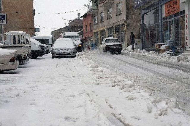 Çelikhan’da, Okular İki Gün Tatil Edildi