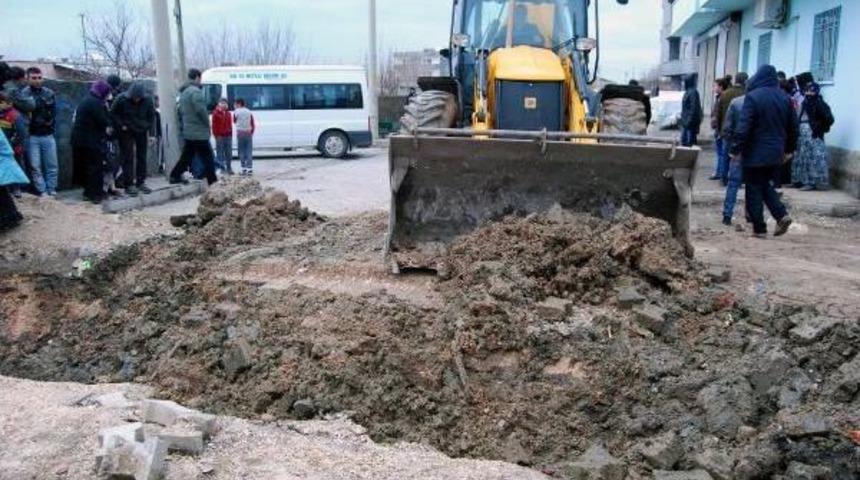 Cizre'de Pkk'lıların Kazdığı Hendekler Kapatılıyor (2)