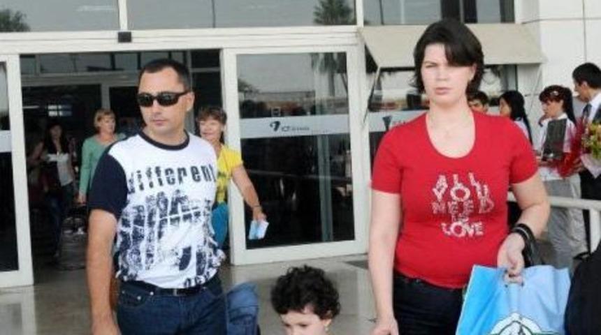 Antalya'ya 2014'te 11.9 Milyon Turist Geldi