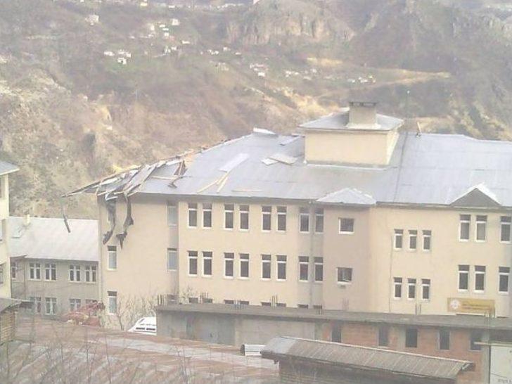 Artvin’de Şiddetli Fırtına G2