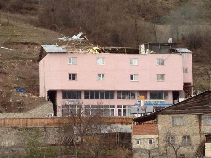 Artvin’de Şiddetli Fırtına G4