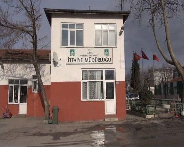 İtfaiye Erlerinin ’soğuk Mesaisi’