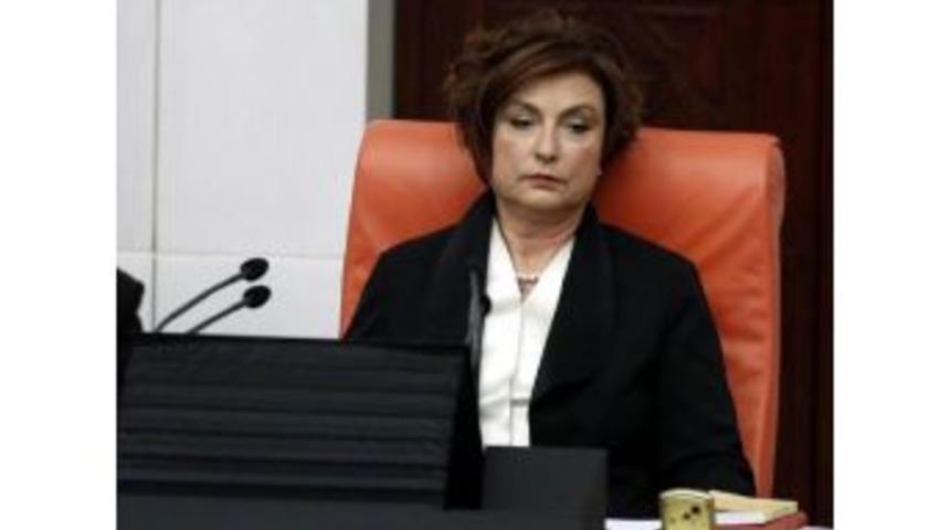 Tbmm Başkanvekili Mumcu: Su&ccedil;luların G&uuml;&ccedil;l&uuml; Olmadığı Bir Yıl Diliyorum