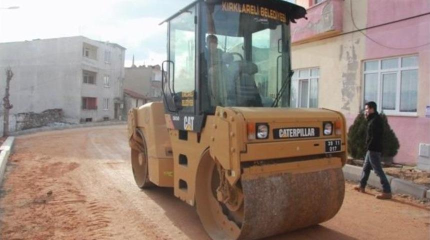Kırklareli&rsquo;nde Yol Ve Kaldırım &Ccedil;alışmaları Aralıksız S&uuml;r&uuml;yor