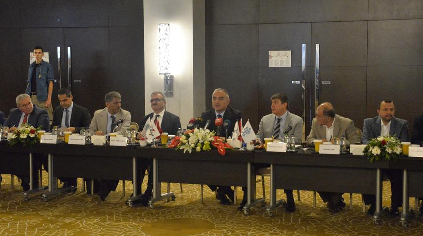 K&uuml;lt&uuml;r ve Turizm Bakanı Ersoy: Bismillah deyip, başlıyoruz (2)