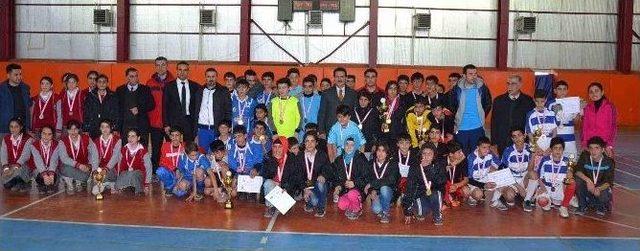 Van’da Okullar Arası Futsal Müsabakaları 1