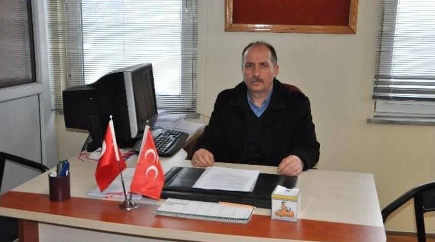 Boz&uuml;y&uuml;k&rsquo;te Kapalı Pazar Yeri &Ccedil;atısının &Ccedil;&ouml;kmesi