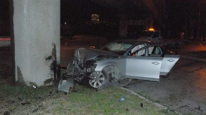 Bornova'da Kaza: 3 Yaralı