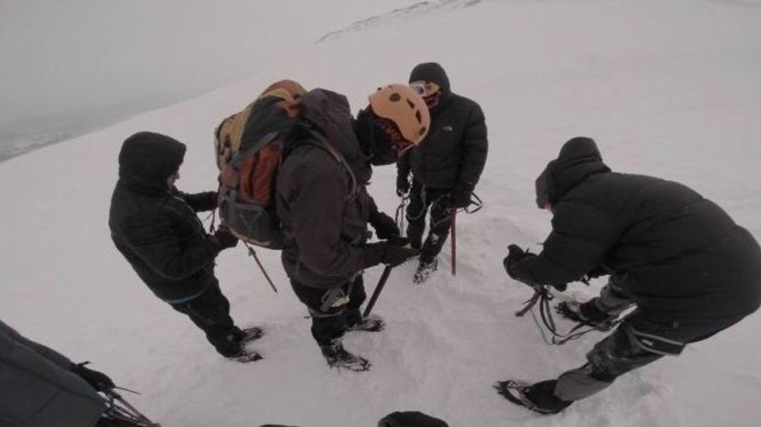 (&ouml;zel Haber) Tipiye Yakalanan Dağcılar Uludağ&rsquo;da B&ouml;yle Hayatta Kaldı