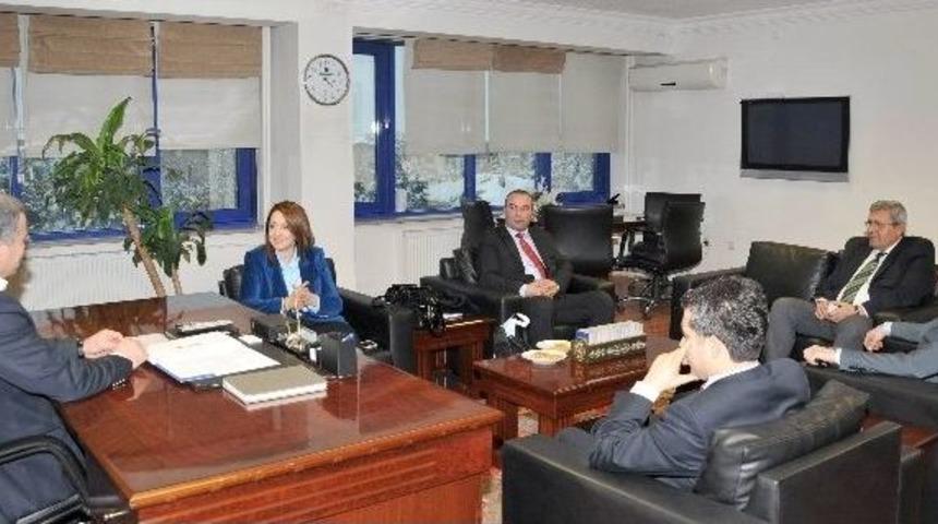 Başkan K&uuml;t&uuml;kc&uuml;: &ldquo;bu Şehre Yatırım Yapan Kazanır&rdquo;