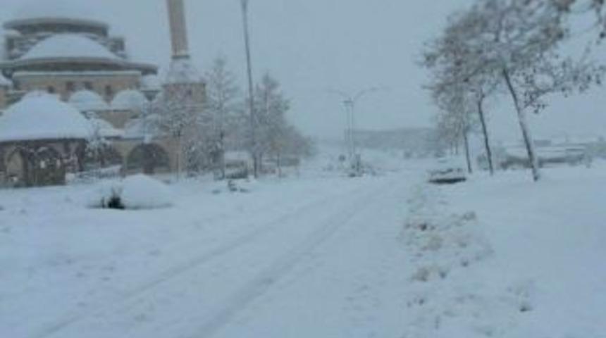 D&uuml;zce&rsquo;de 190 K&ouml;y Yoluna Ulaşım Yok