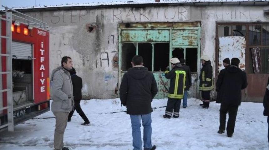 Kulu&rsquo;da İş Yerinde Yangın