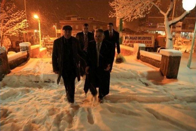 Kayseri Güne Bembeyaz Başladı