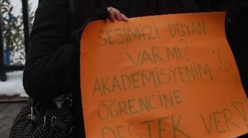 Yeni Yılın İlk Eylemini Yapan Des, Atanamayan &Ouml;ğretmenlerin Sesi Oldu!