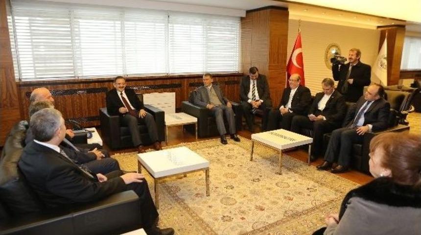 "kıbrıs İle Gönül Bağımız Var"