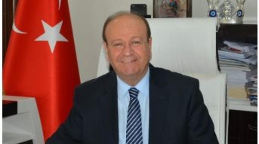 Başkan &Ouml;zakcan&rsquo;ın Beyaz Baston K&ouml;rler Haftası Mesajı