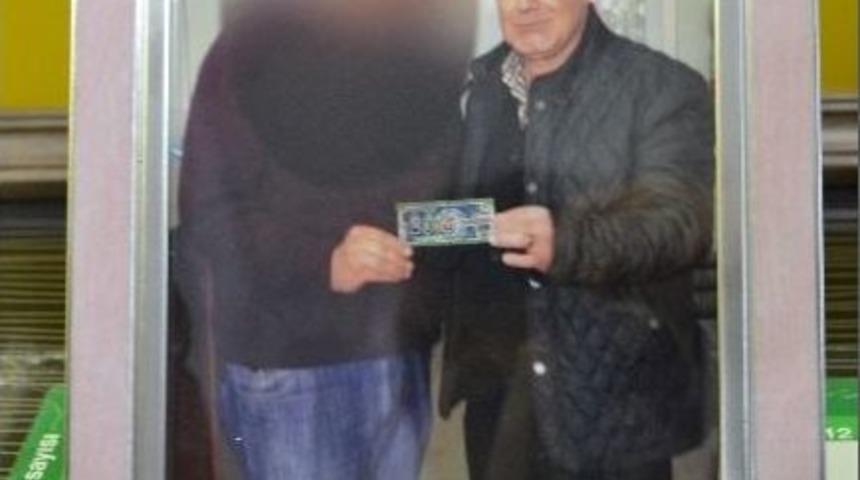 B&uuml;y&uuml;k İkramiyeyi Kazanan Niğdeli Talihli Tatile Gitti