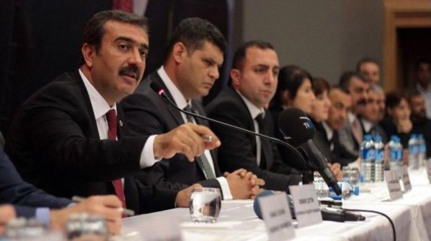 Başkan &Ccedil;etin, Saldırganlara Meydan Okudu