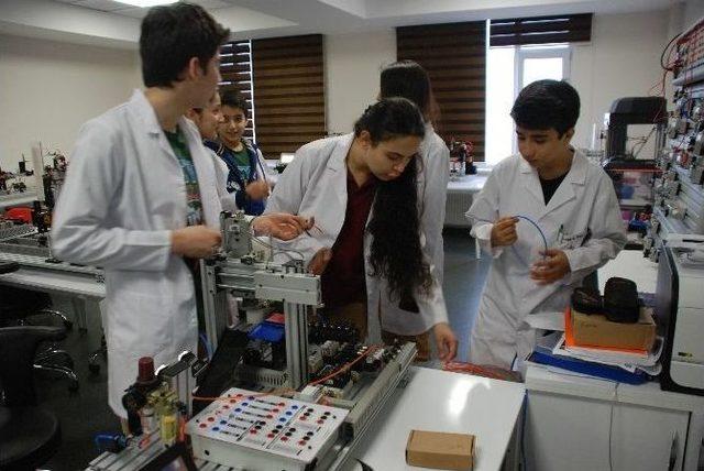 &Ouml;zel Deva Okulları B&ouml;lgenin En İyi Okulu Olmayı Hedefliyor 2