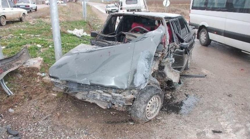 Elbistan&rsquo;da Trafik Kazası: 6 Yaralı