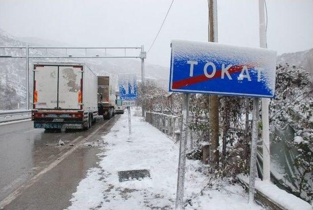 Tokat-sivas Karayolu Ulaşıma Kapandı 2