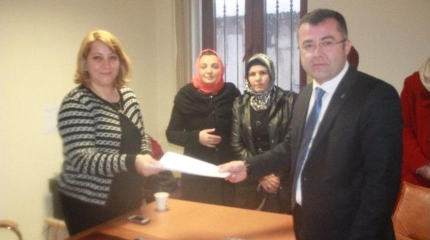 Ak Parti D&uuml;zce İl Başkanı Hikmet Keskin Mazbatasını Aldı