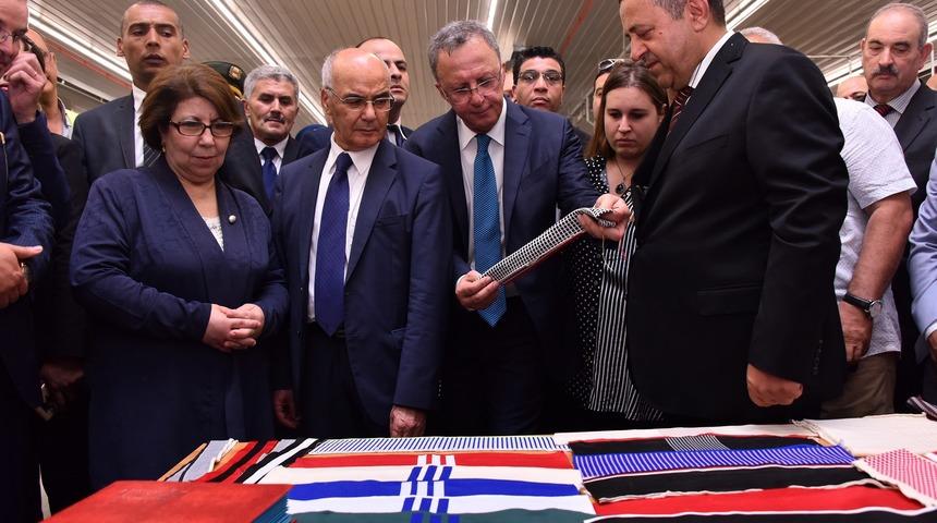  Avrupa'nın ipliği Tay Group'un Cezayir'deki fabrikasından  gitmeye başladı
