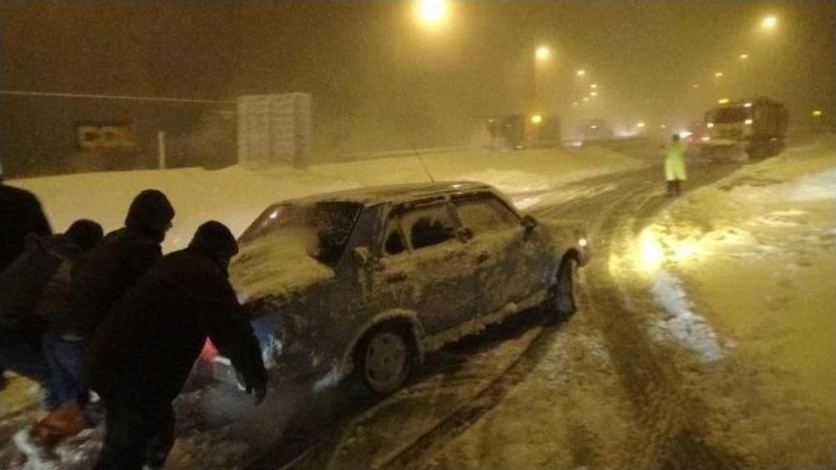 Tem Otoyolu Bolu Dağı Ulaşıma A&ccedil;ılıyor