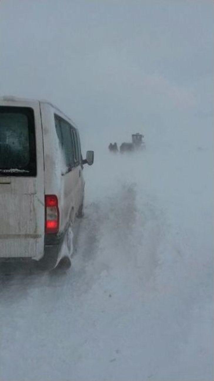 Arpaçay’da Karla Mücadele Çalışmaları... G5