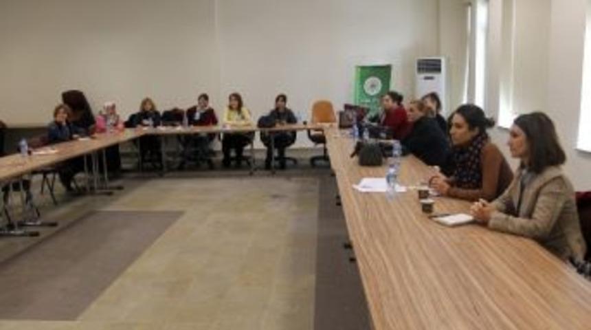 &lsquo;kadına Y&ouml;nelik Şiddetle M&uuml;cadele Mekanizmasının G&uuml;&ccedil;lendirilmesi&rsquo; Projesi Eğitimi S&uuml;r&uuml;yor
