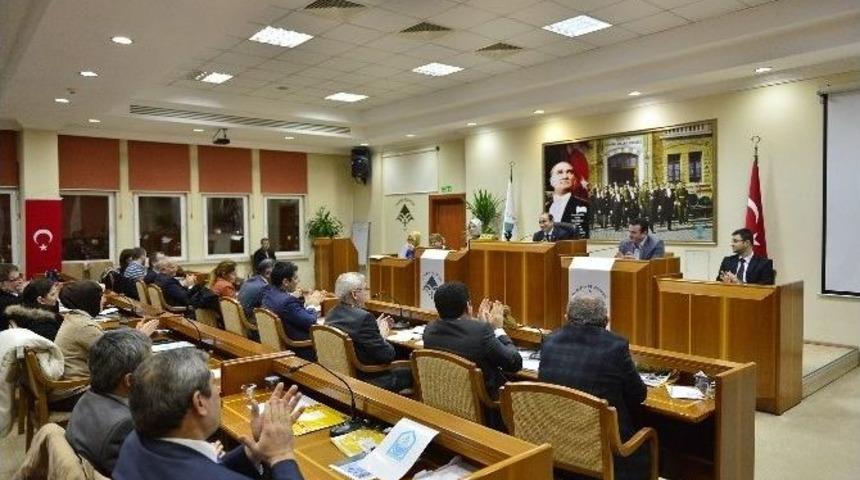 Yıldırım Belediyesi&rsquo;nin Yeni Sembol&uuml; Yeşil T&uuml;rbe