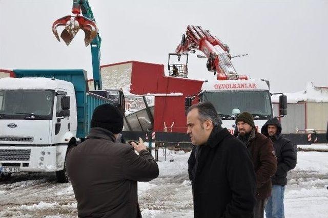 Mer-pa’da Enkaz Kaldırma Çalışmaları Başladı 3
