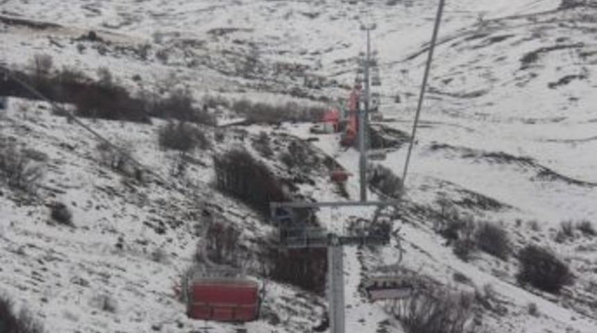 Yıldız Dağı Kayak Severleri Bekliyor