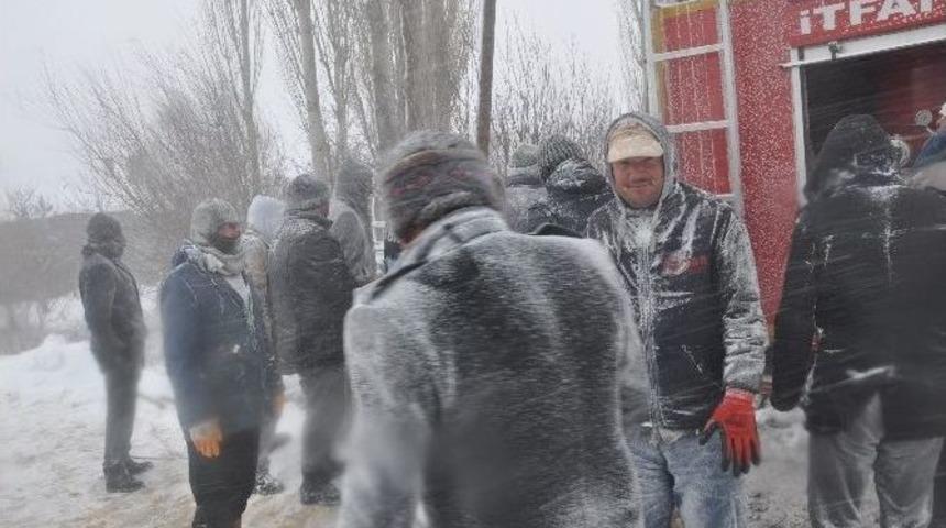 Sarıveliler’de Kar Altında Yangın Tatbikatı