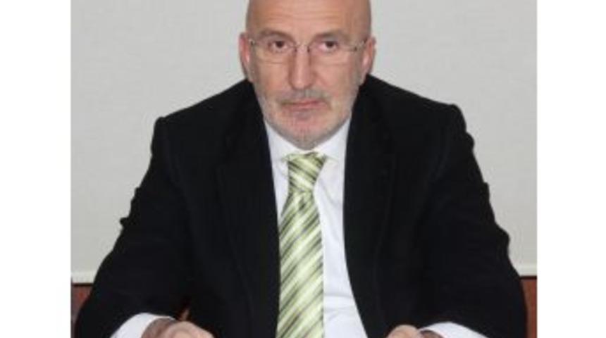 Uyuyan Devi Uyandırmak İ&ccedil;in Aday Olduğunu A&ccedil;ıkladı