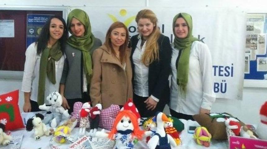 İstanbul Gelişim &Uuml;niversitesi Meslek Y&uuml;ksekokulu, Yeni Yıla L&ouml;sev İle Girdi